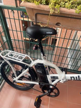 Bicicleta Eléctrica Nilox Blanca Plegable