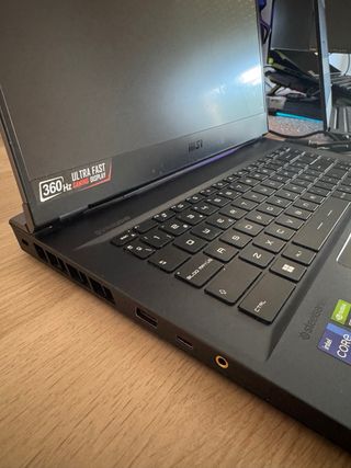 Portátil Gaming MSI GE66 Raider 12UH