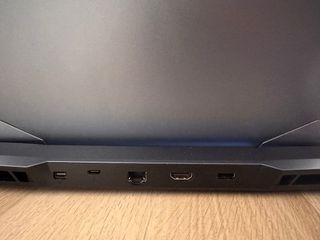 Portátil Gaming MSI GE66 Raider 12UH