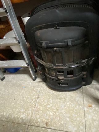 Estufa Hierro Fundido Negra