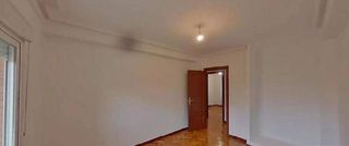 Piso en venta en Zona Renfe en Alcorcón