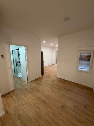 Piso en alquiler en Pueblo Nuevo en Madrid