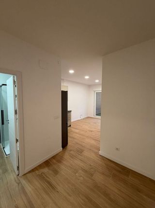 Piso en alquiler en Pueblo Nuevo en Madrid