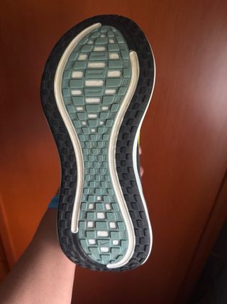 Nike Vomero Plus Talla 42