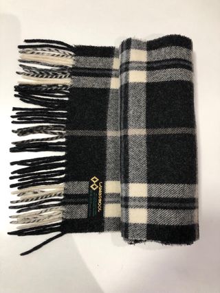 Bufanda Lambswool Italiana Tartán Negro Blanco