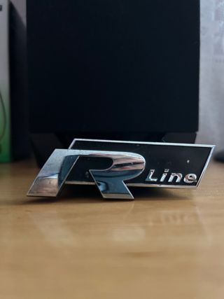 Insignia R-Line