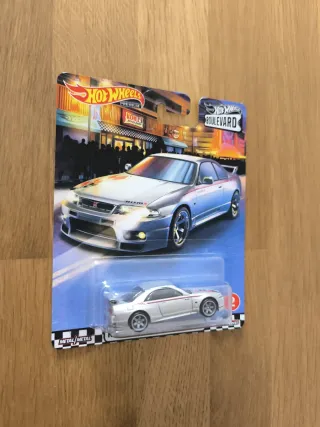 Hot Wheels Nissan Skyline GT-R R33 Boulevard