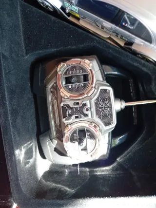 Coche exclusivo a control