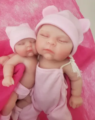 Hermanas Reborn Niñas