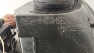 Renault Clio Faro Derecho