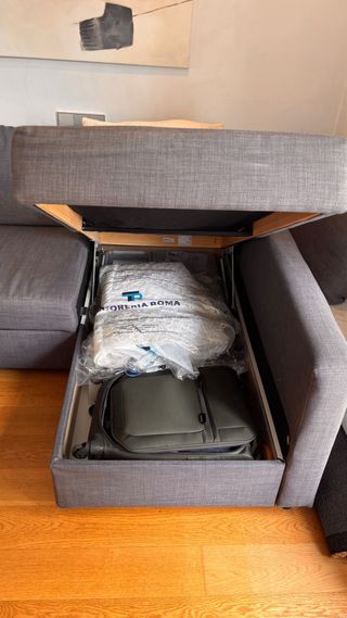 Sofá cama Ikea gris oscuro modelo Friheten.