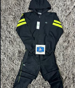 Chandal laco negro nuevo