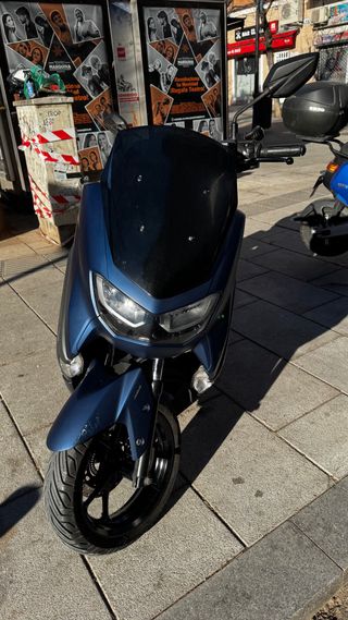 Yamaha NMAX Maxi Scooter Azul