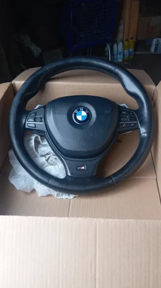 Volante BMW Serie 5 F10 M