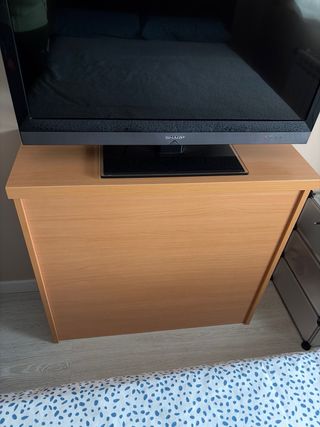 Mueble arcón de madera