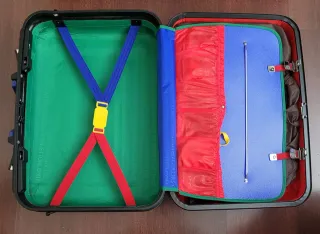 Maleta Benetton Verde y Roja