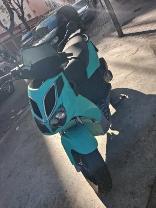 Moto Aprilia Scooter 125