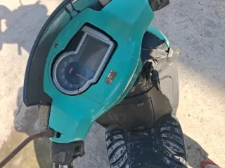 Moto Aprilia Scooter 125
