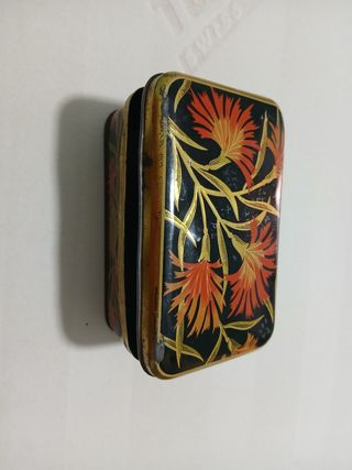 Caja metálica de confiterías Campoamor Guadalajara