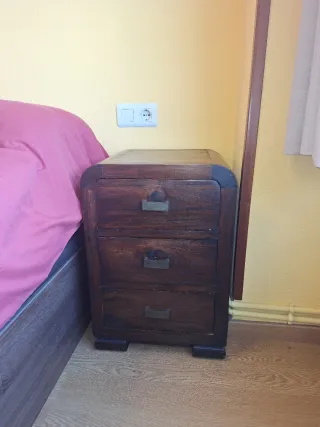 Mesitas de noche de madera