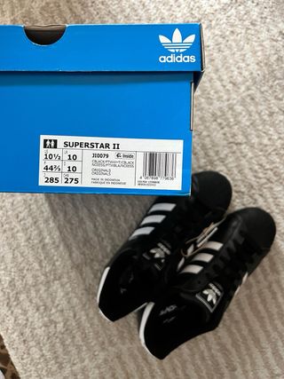 Zapatillas Adidas Superstar Negras y Blancas