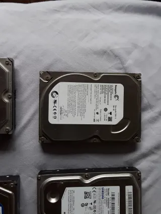 12 Discos Duros Seagate 500/120/160/200GB SATA 15