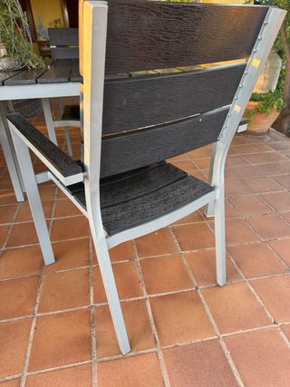 Mesa Terraza Metal y Madera Oscura