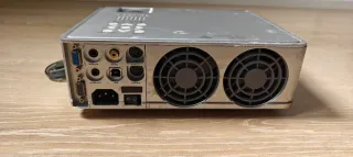 Proyector Toshiba D1 con VGA