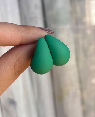Orecchini a goccia verdi