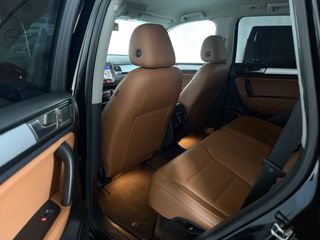 Volkswagen Touareg 2012