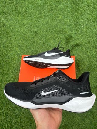 Nike Air Zoom Pegasus 41 Talla 40 Negras