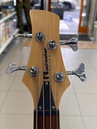 Bajo Activo Rochester