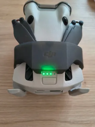 DJI Mini 4 Pro + Mando RC2