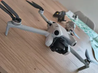 DJI Mini 4 Pro + Mando RC2