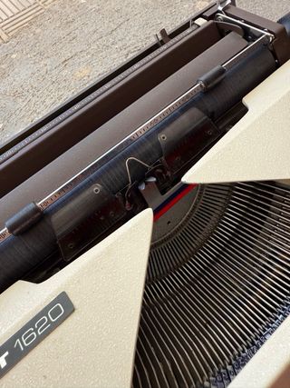 Macchina da scrivere FACIT 1620