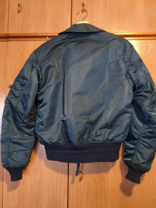 Chaqueta Bomber Alpha Industries CWU-45