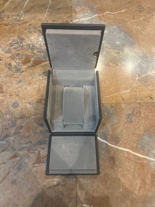 Reloj Guess Collection Nuevo Oro Gris