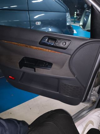 Volkswagen Polo 1.4 Gasolina – 5 puertas –2001