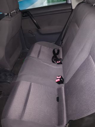 Volkswagen Polo 1.4 Gasolina – 5 puertas –2001