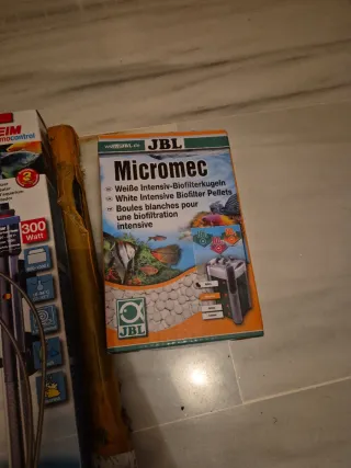 Lote artículos acuario: Filtro, calentador, LED