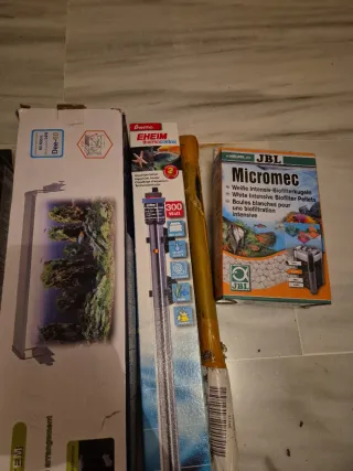Lote artículos acuario: Filtro, calentador, LED