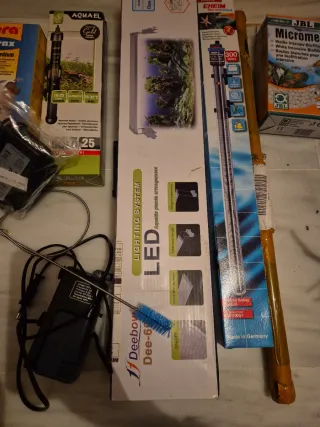 Lote artículos acuario: Filtro, calentador, LED