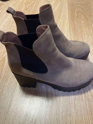 Botines de Mujer  *Precio Negociable*