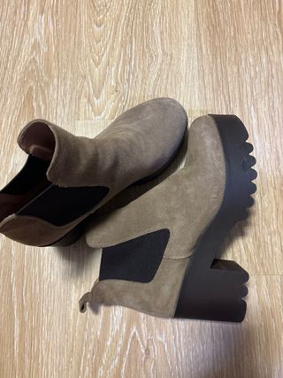 Botines de Mujer  *Precio Negociable*