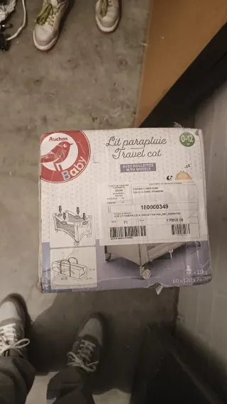 Cuna de viaje Auchan Baby con ruedas