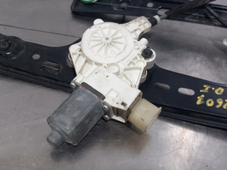 ELEVALUNAS DELANTERO IZQUIERDO BMW SERIE 3 BERLIN