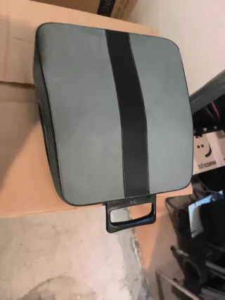 Máquina de escribir Olivetti Lettera 32