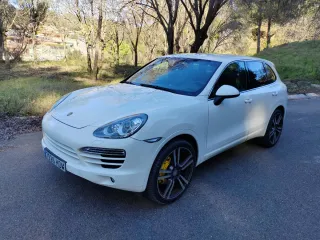 Porsche Cayenne 2011