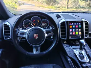 Porsche Cayenne 2011