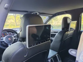 Porsche Cayenne 2011